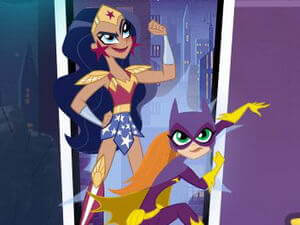 DC Super Hero Girls: Super Late